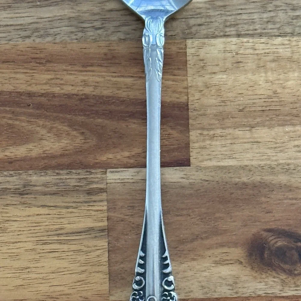 National Silver DYNASTY II Stainless Japan NS Pierced‎ Handle Spoon